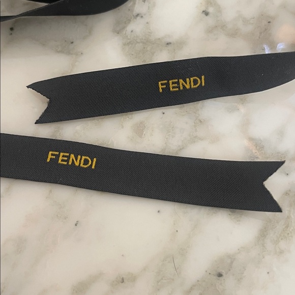 FENDI Signature Ribbon - Picture 4 of 4